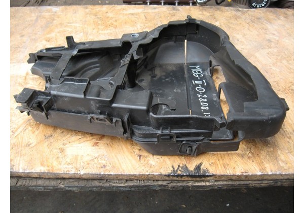 Захист реміня грм Renault 1.5 dci, 135632786R, після 2009 р
